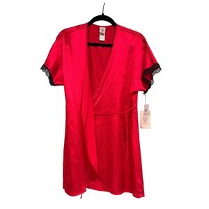 In Bloom by Jonquil Red Satin Short Robe Black Lace Trim Medium MISSING BELT